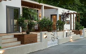 Gkaras Apartments